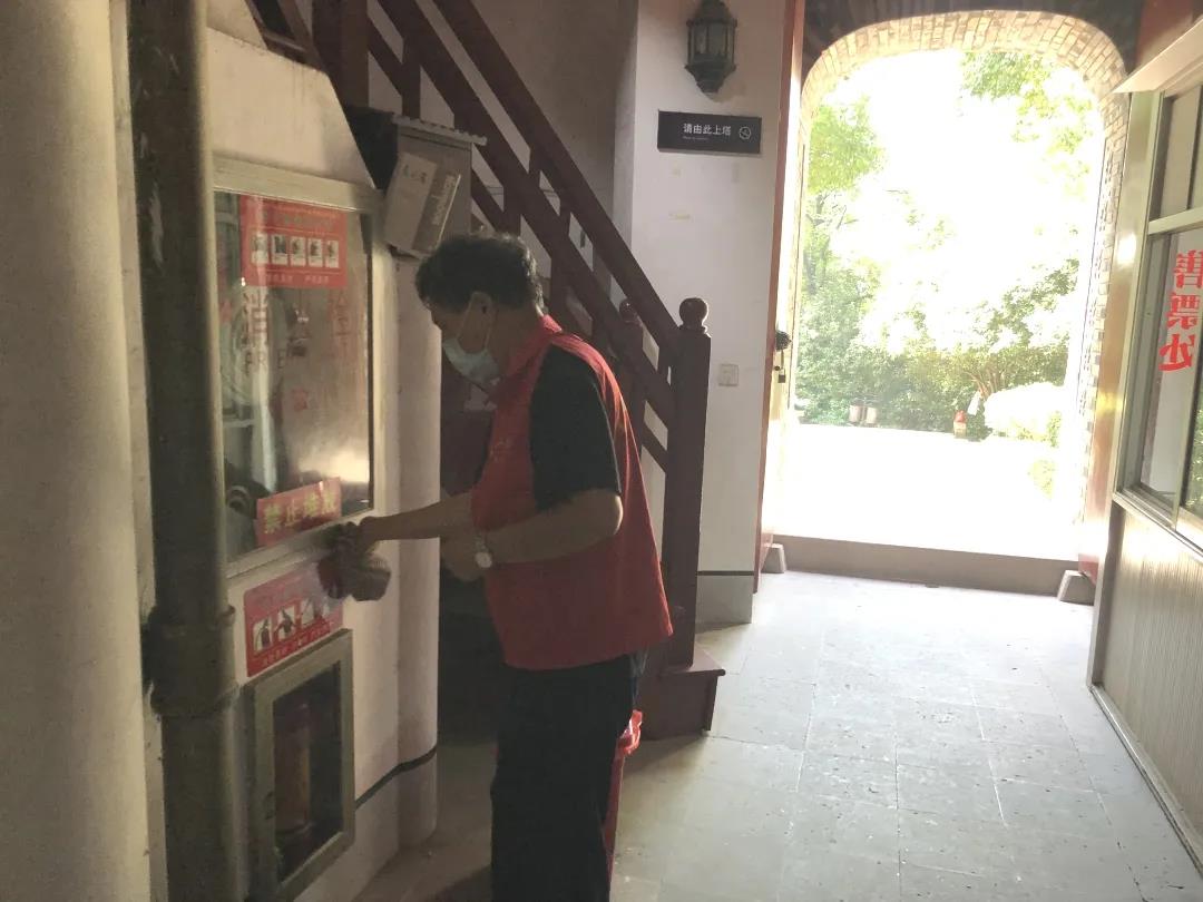 牛牛